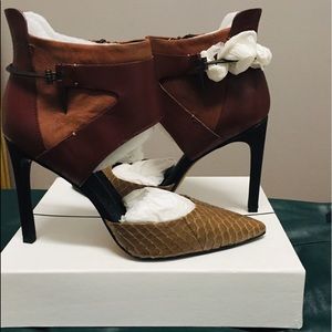 NEW!!! Dolce Vita pumps